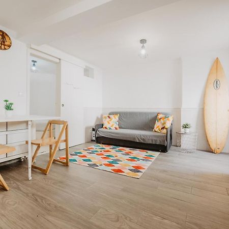 Апартаменты Aloha Surf House Эрисейра Экстерьер фото